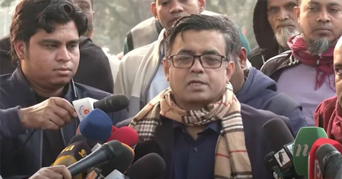 শহীদ বুদ্ধিজীবীদের আদর্শ ধারণ করে অন্তর্বর্তী সরকার