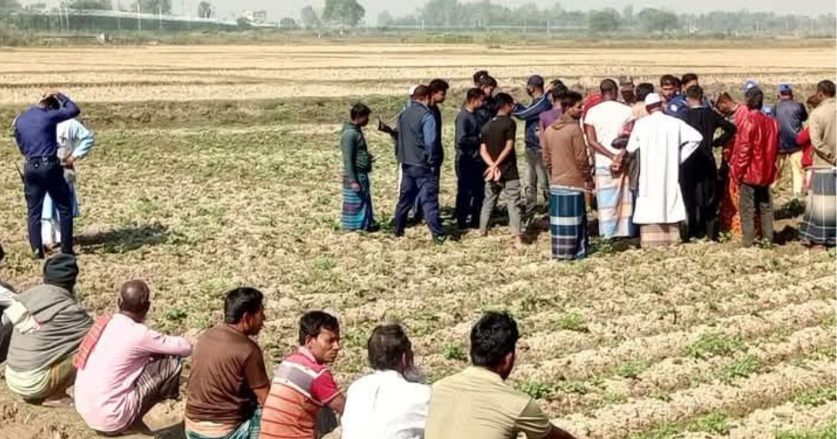 পাঁচবিবি সীমান্তে বৃদ্ধার লাশ উদ্ধার
