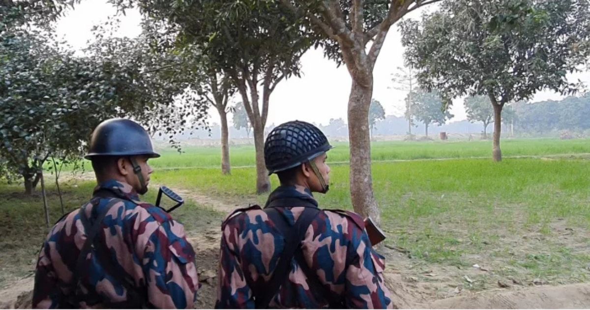 বেড়া নিয়ে উত্তেজনার পর এবার গুলি ছোড়ার অভিযোগ