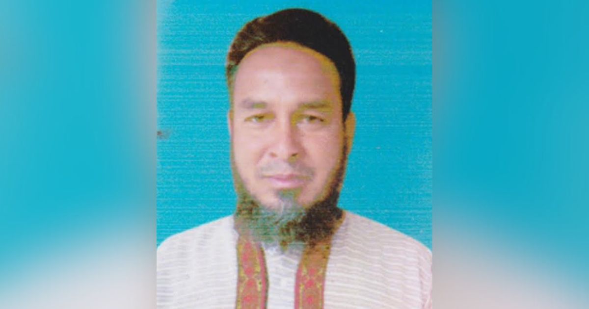 রাজারহাটে  ইউপি প্যানেল চেয়ারম্যান গ্রেপ্তার
