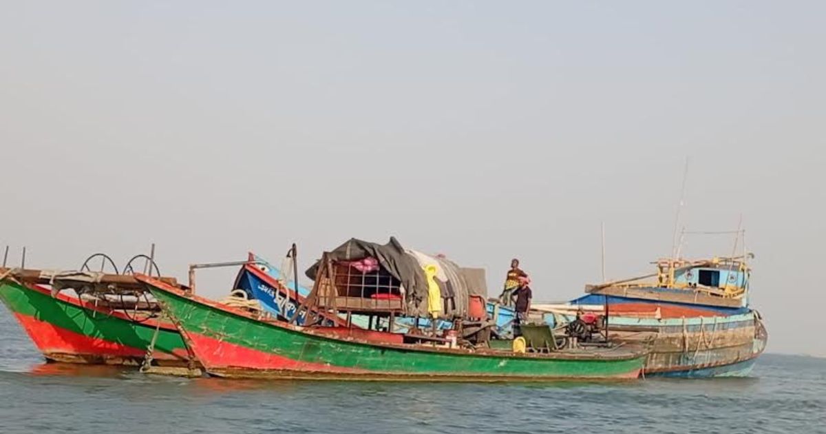 ৪ কোটি টাকার বিনিয়োগে ইজারা, সীমাহীন জটিলতায় ক্ষতিগ্রস্ত নৌচ্যানেল ইজারাদার