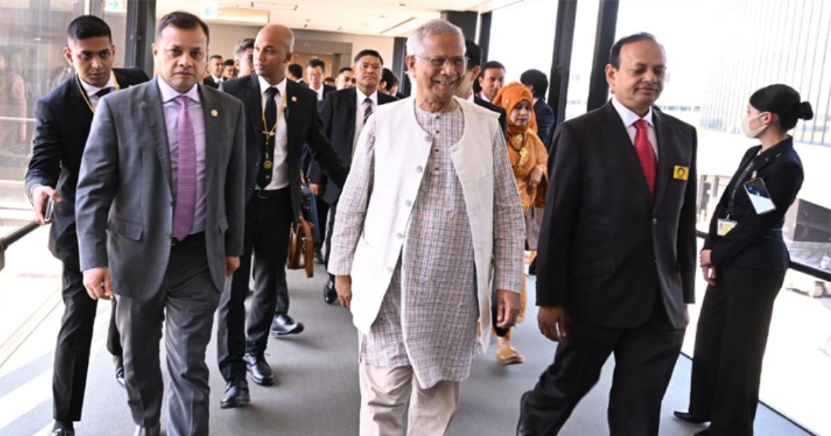 জাপান পৌঁছেছেন প্রধান উপদেষ্টা