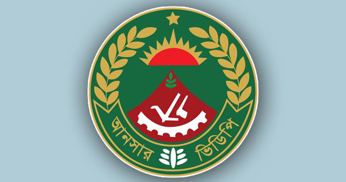 রাজধানীর সব থানা, ট্রাফিক ও বিমানবন্দরের দায়িত্বে আনসার