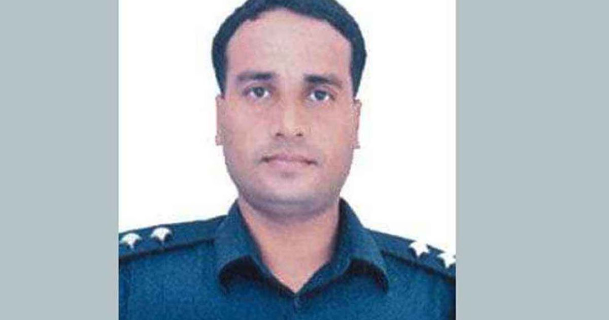 ব্লাকমেইল করে অর্থ আদায়, বাধ্যতামূলক অবসরে এএসপি