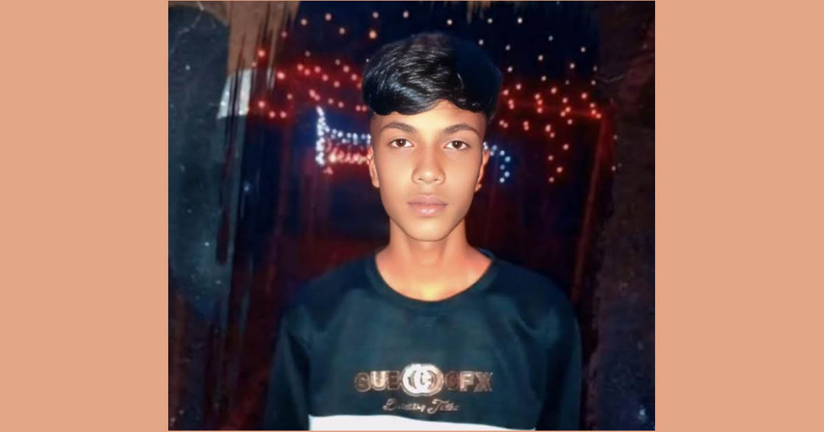 ঈদে মোটরসাইকেলে বন্ধুকে নিয়ে ঘুরতে গিয়ে প্রাণ গেল স্কুলছাত্রের