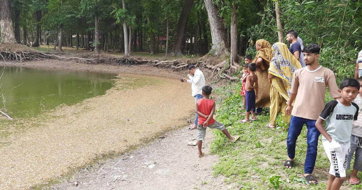 অভয়নগরে পুকুর থেকে শিশুর গলিত মরদেহ উদ্ধার