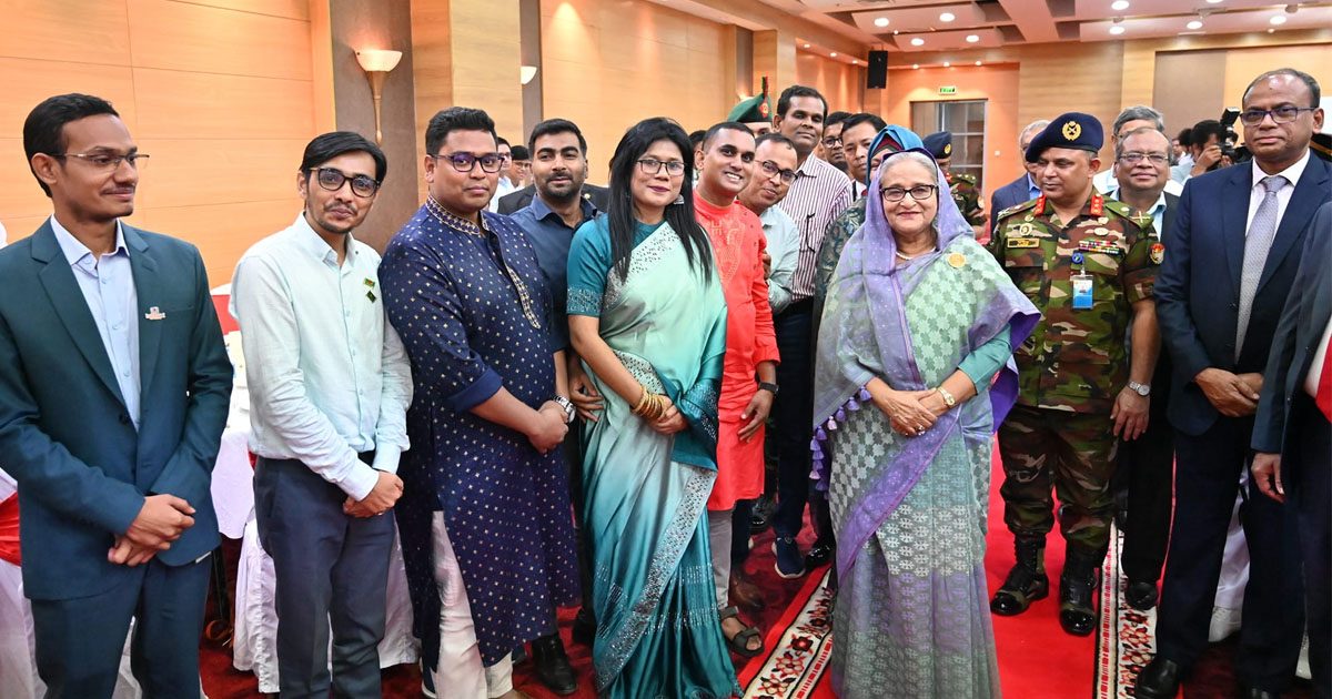 বাজেট পরবর্তী নৈশভোজে যোগ দিলেন প্রধানমন্ত্রী