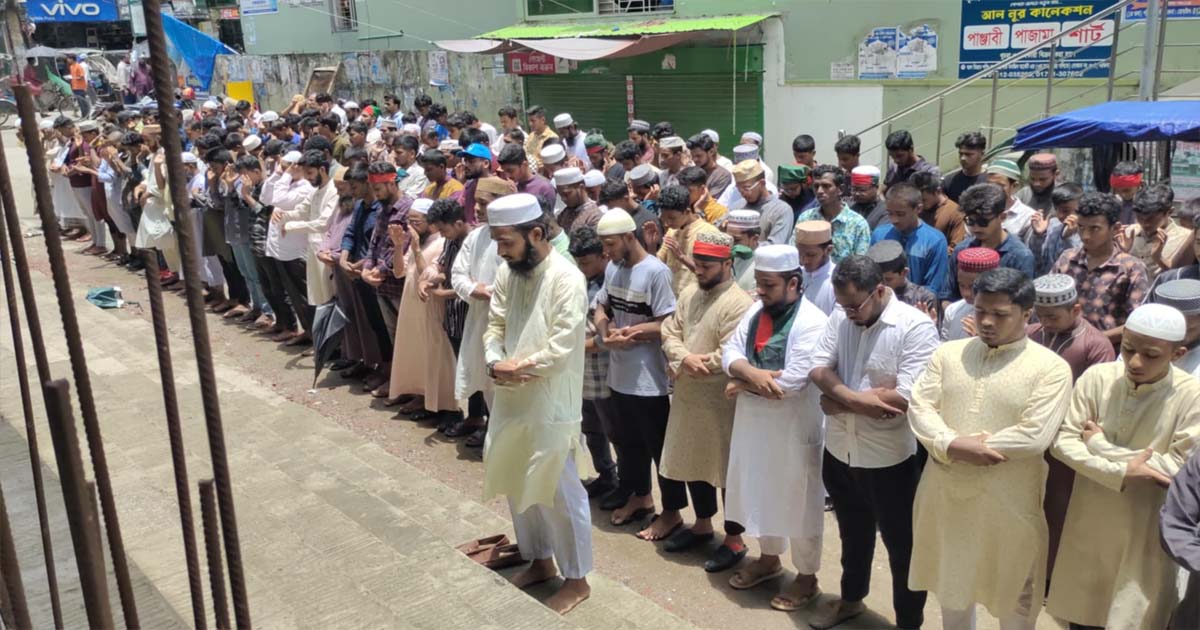 বরগুনায় নিহতদের স্মরণে ছাত্র শিবিরের গায়েবানা জানাজা
