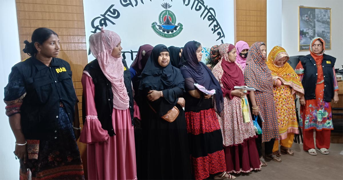 বরিশালে র‌্যাবের ‘দালালবিরোধী’ অভিযান, আটক ২৪