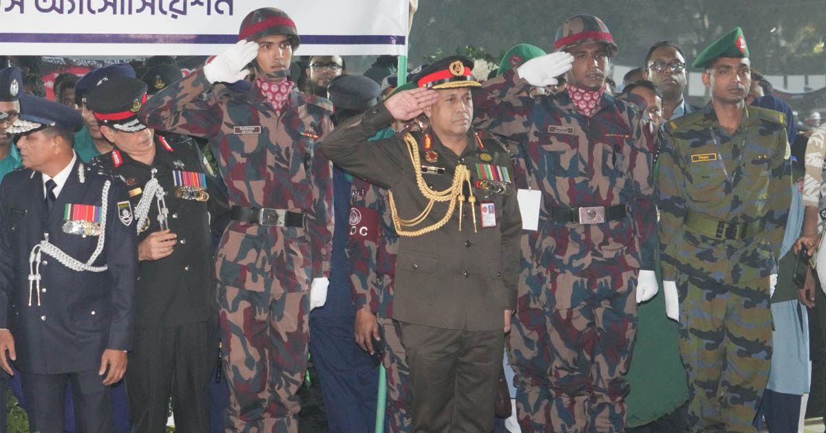 ভাষা শহীদদের প্রতি বিজিবি মহাপরিচালকের শ্রদ্ধা নিবেদন