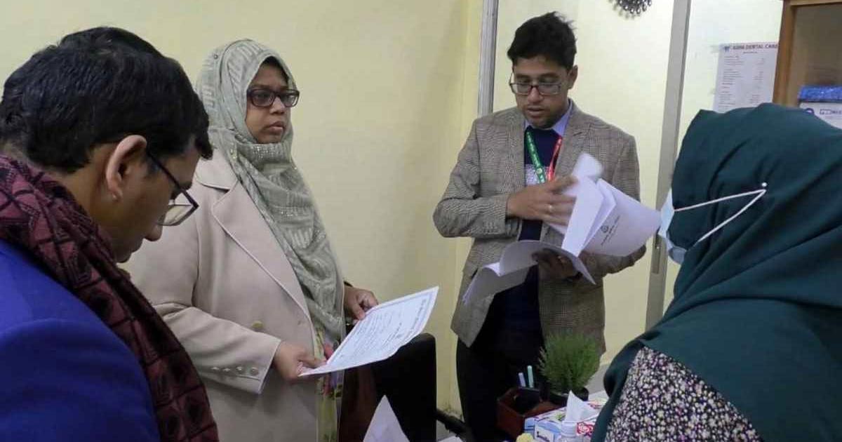 নোয়াখালীতে ১০ ক্লিনিক সিলগালা