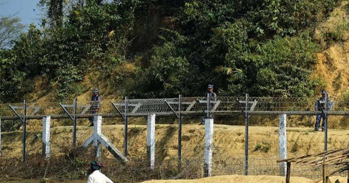 বিজিপির আরও ১২ সদস্য পালিয়ে বাংলাদেশে