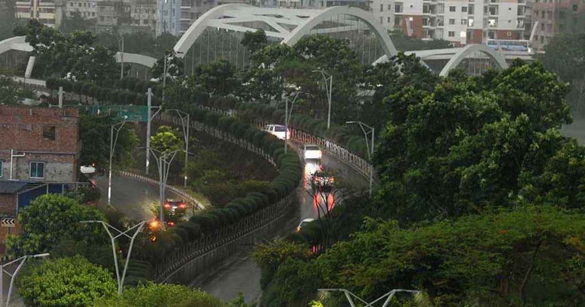 রাজধানীসহ ১৪ অঞ্চলে বজ্রসহ বৃষ্টি হতে পারে