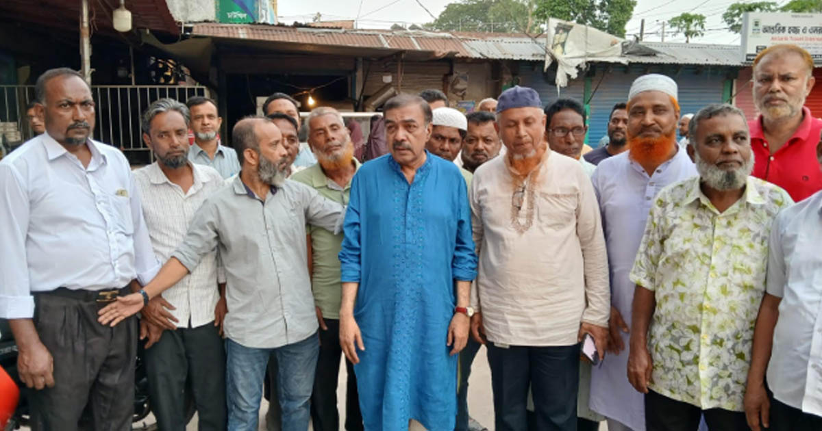 চাটখিলে সাবেক এমপি সালাহউদ্দিন কামরানের গণসংযোগ