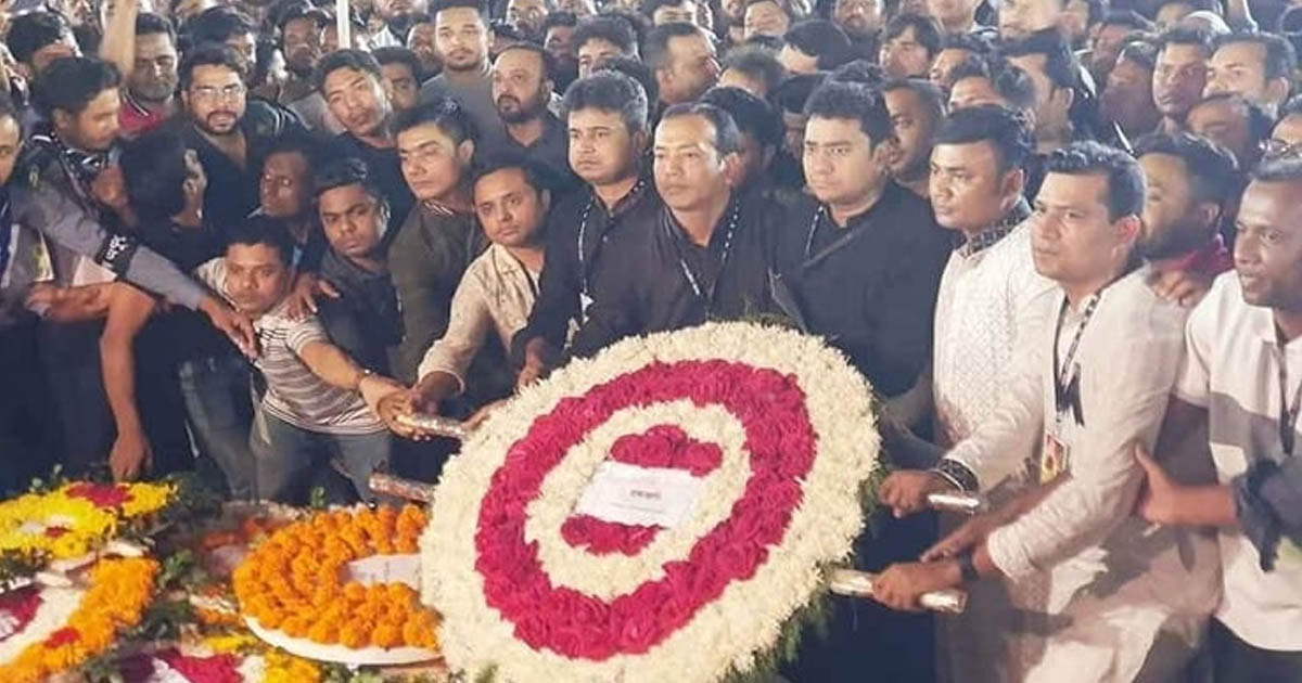 একুশের প্রথম প্রহরে ভাষা শহীদদের প্রতি ছাত্রদলের শ্রদ্ধা