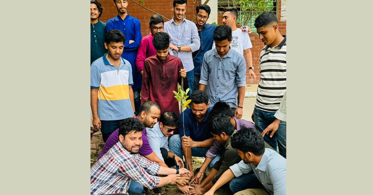 চট্টগ্রাম কলেজ ছাত্রলীগের বৃক্ষরোপণ