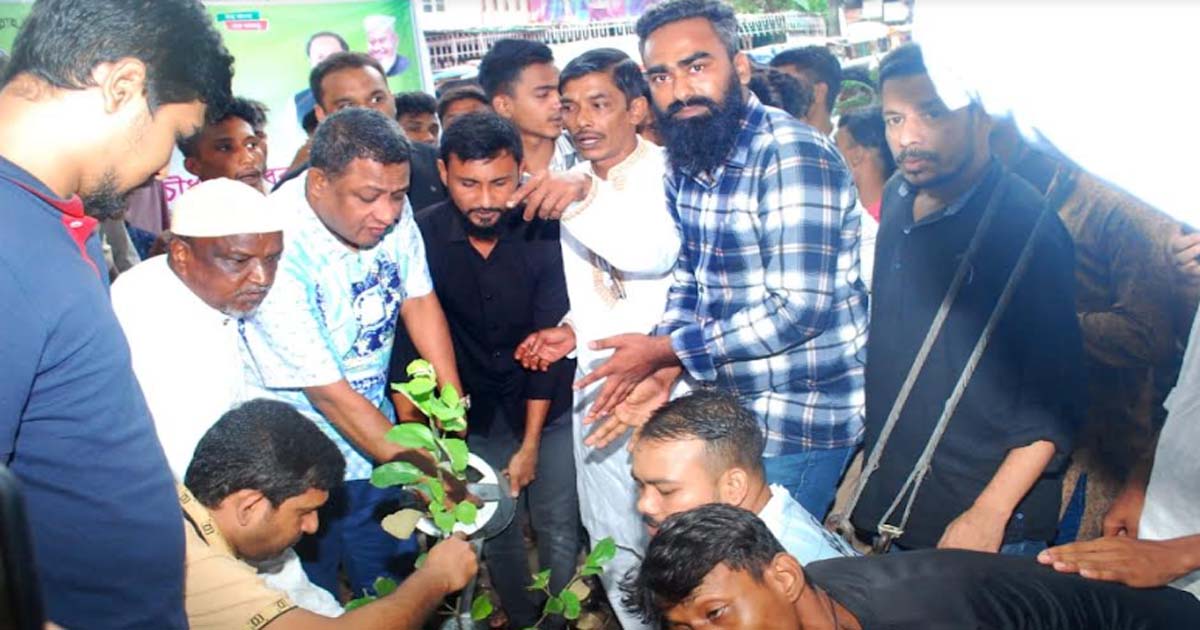 বৈশিষ্ট্য উষ্ণায়ন মোকাবেলায় প্রধানমন্ত্রী শেখ হাসিনা নেতৃত্ব দিচ্ছেন: হেলাল আকবর চৌধুরী