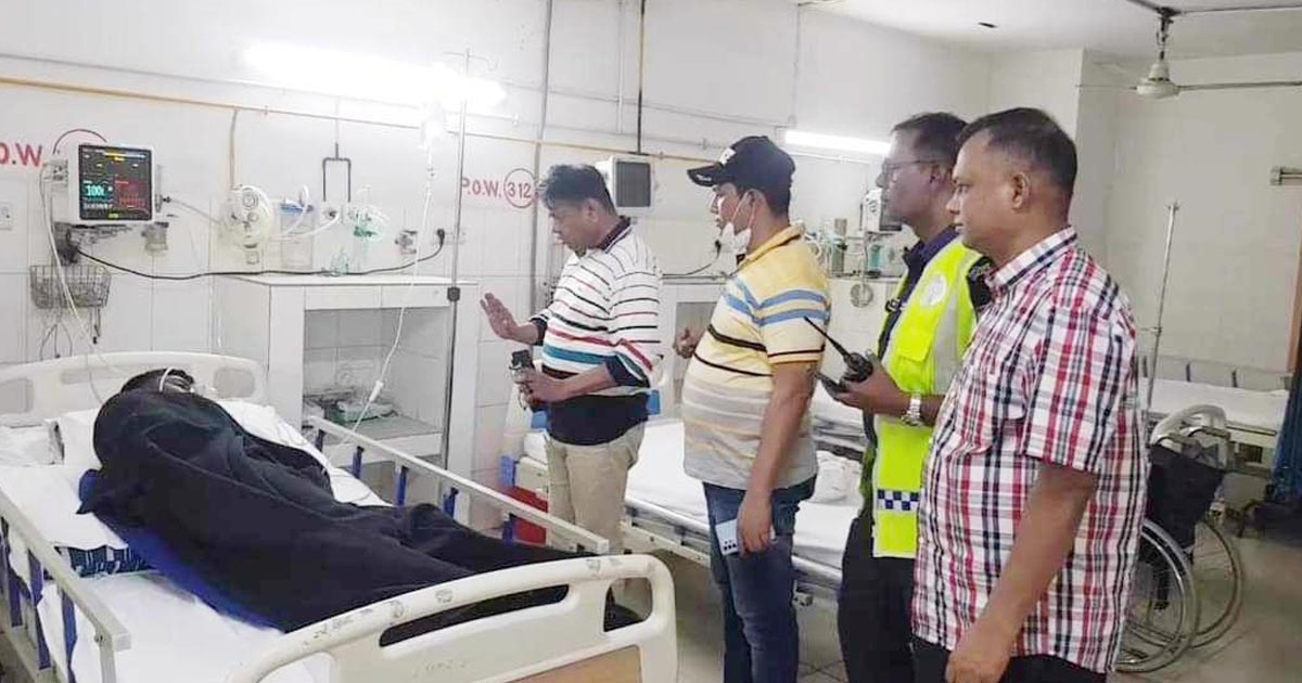 সাভারে কিশোর গ্যাংয়ের হামলায় সাংবাদিকের ছেলেসহ আহত ২