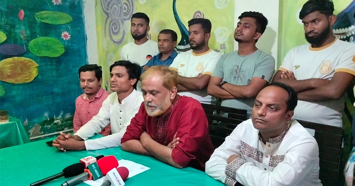 ধামরাই উপজেলা পরিষদ নির্বাচন: চেয়ারম্যান প্রার্থীর সংবাদ সম্মেলন