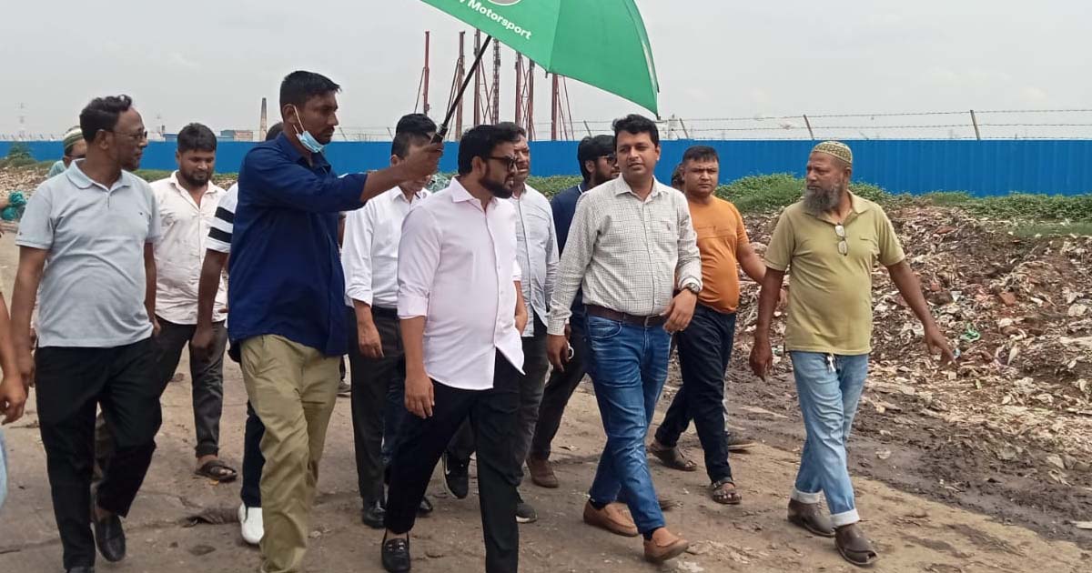 আমিন বাজার ল্যান্ডফিল পরিদর্শনে ডিএনসিসি প্রশাসক
