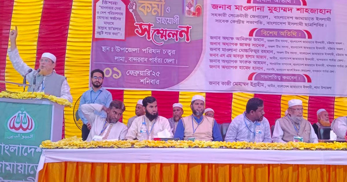 কুরআনের উপর আঘাতকারীদেরকে আল্লাহ ছাড় দেন না