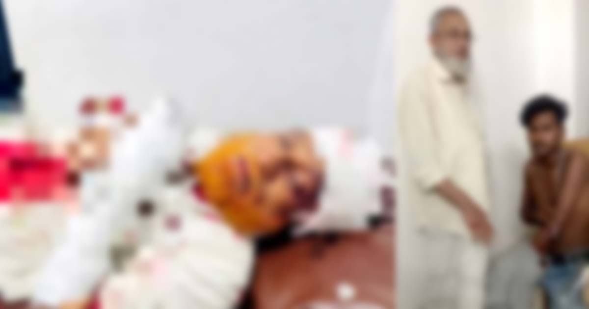 চট্টগ্রামে ঈদ জামাতের সময় নির্ধারণ নিয়ে সংঘর্ষ, গুলিবিদ্ধ ১