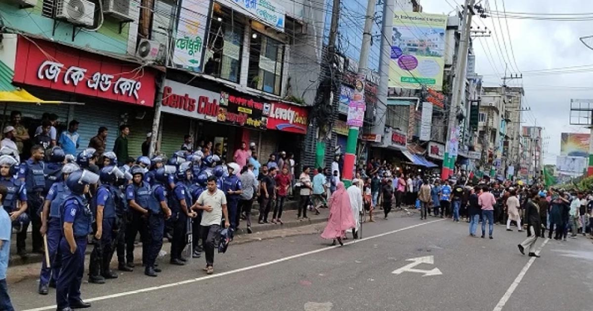 ফেনীতে নিহত ৬, আহত অর্ধশতাধিক