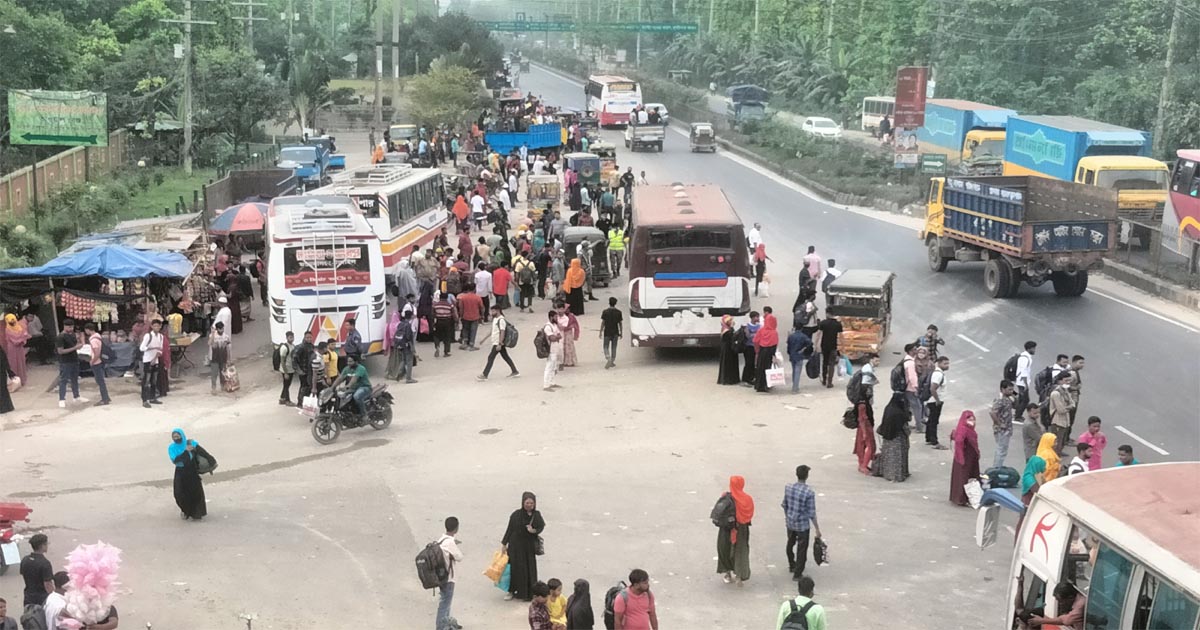 গাজীপুরে ঘরমুখো মানুষের উপচে পড়া ভিড়