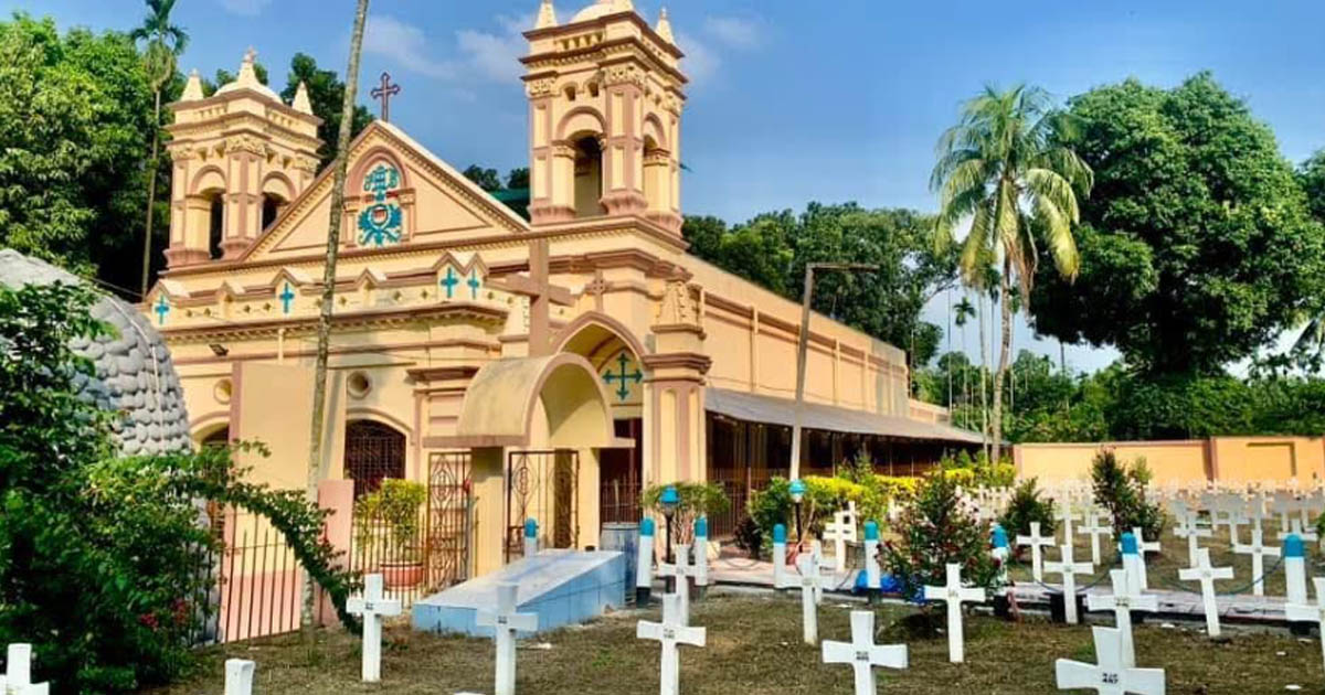 ইতিহাসের সাক্ষী, সম্প্রীতির প্রতীক: নবাবগঞ্জের হাসনাবাদ গীর্জা