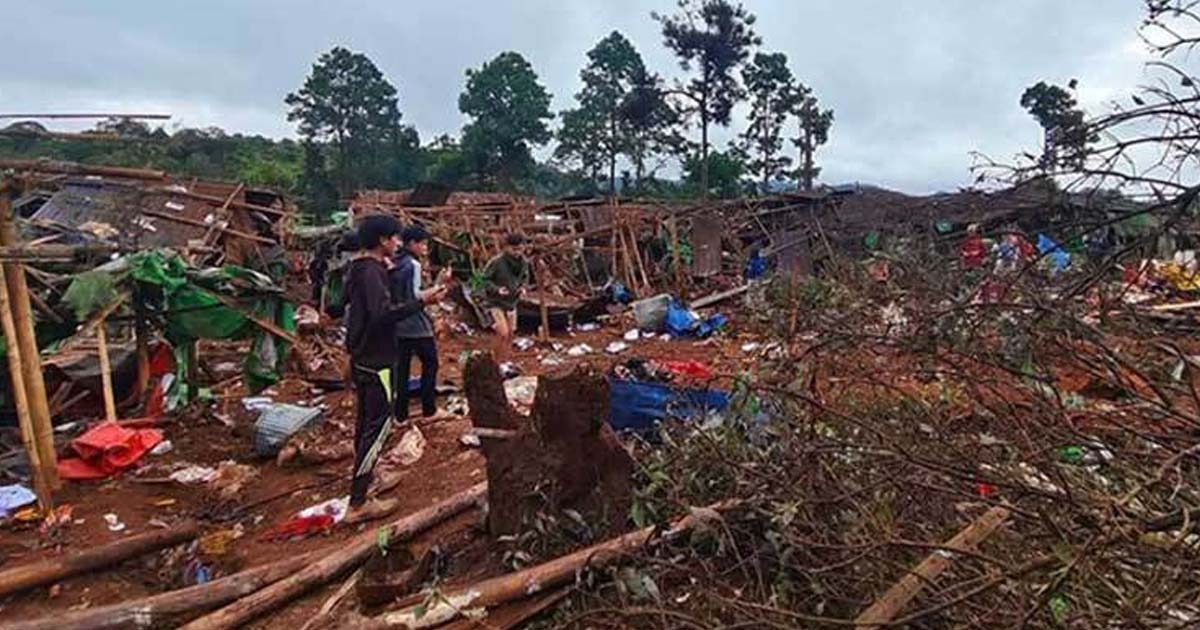 মিয়ানমারে আশ্রয়কেন্দ্রে জান্তা বাহিনীর বিমান হামলা: নিহত ১৯
