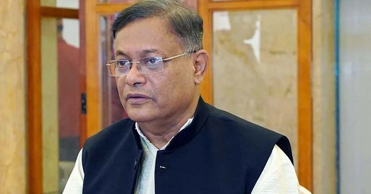 ভারতের পণ্য বর্জনের ডাক দেয়া ব্যক্তিদের স্ত্রীরা ভারতীয় শাড়ি পরে
