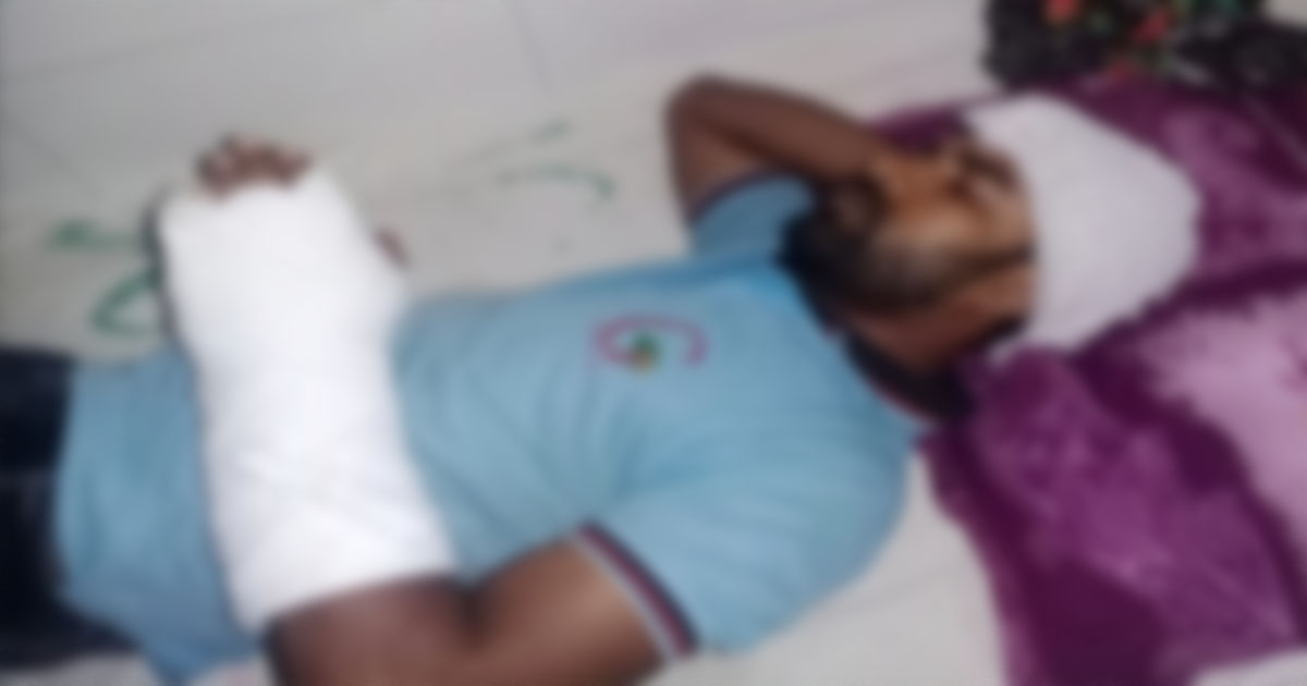 বাকেরগঞ্জে ব্যবসায়ীকে কুপিয়ে হত্যার চেষ্টা