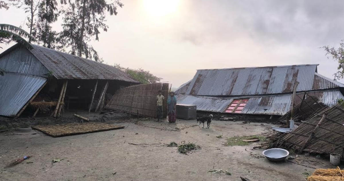 ইসলামপুরে কালবৈশাখী ঝড়ে ঘরবাড়ি ও ফসলের ব্যাপক ক্ষতি
