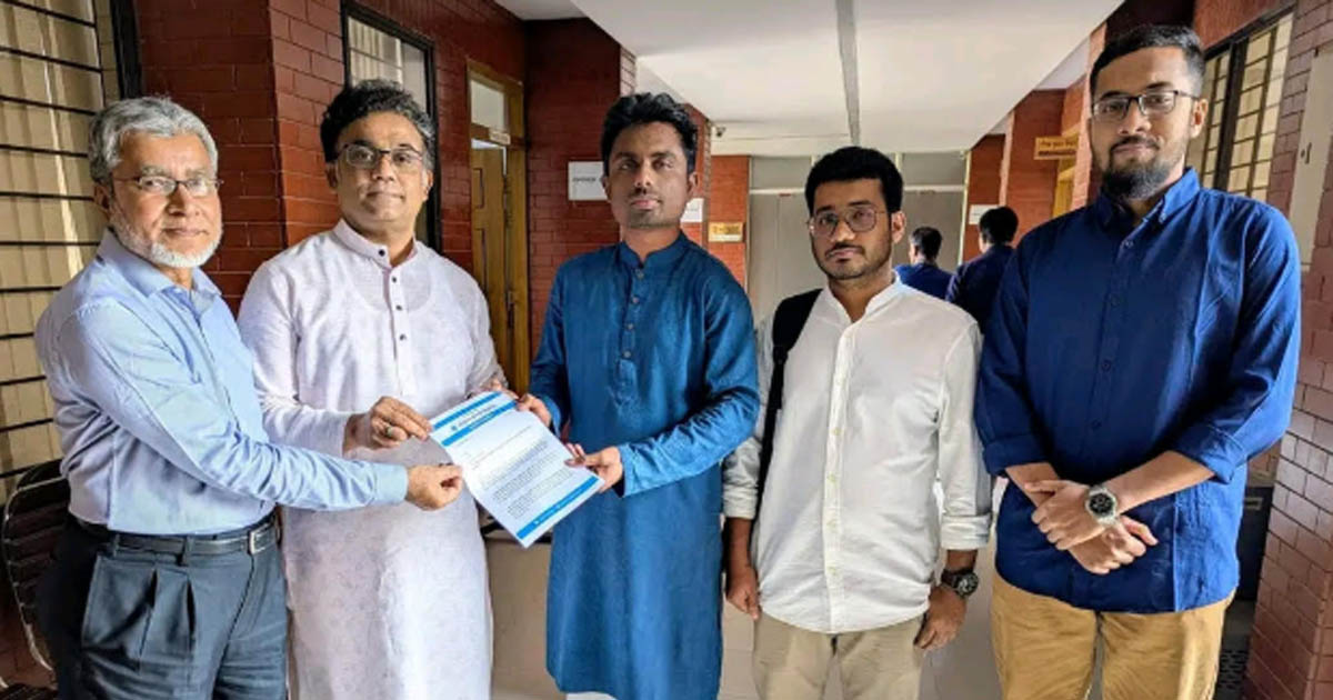 রমজানে শিক্ষার্থীদের ভোগান্তি নিরসনে জাবি শিবিরের স্মারকলিপি
