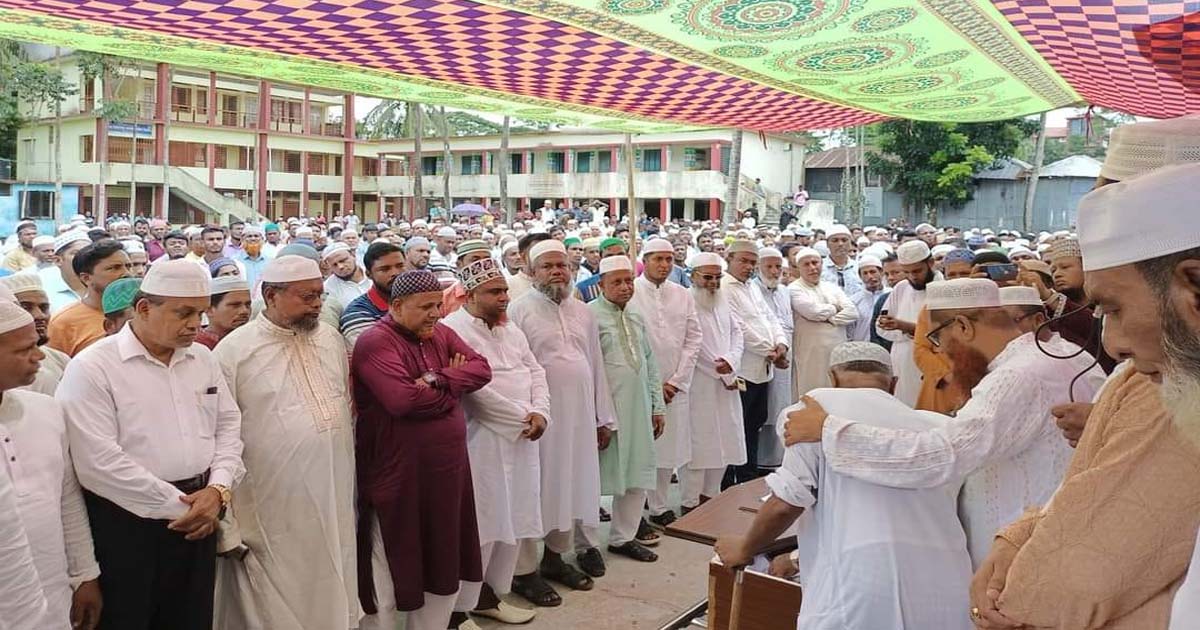 অ্যাডভোকেট ছিদ্দিক উল্লাহ মিয়ার পিতার দাফন সম্পন্ন