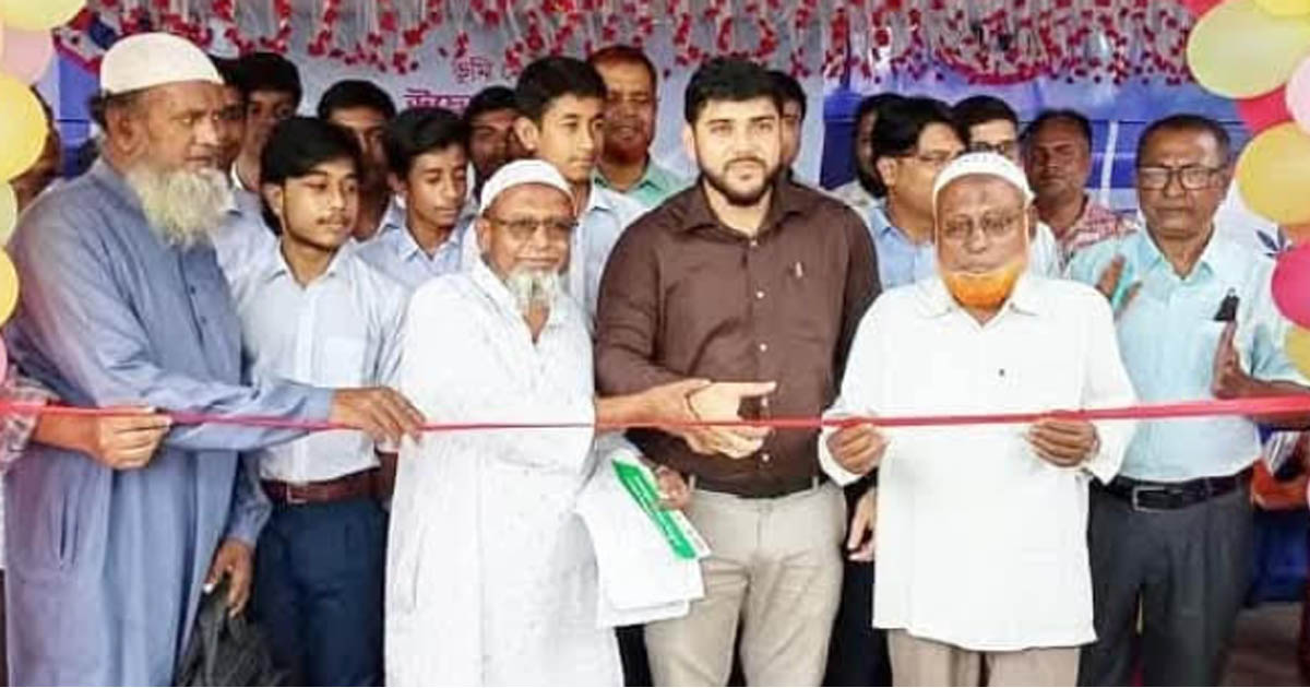 জয়পুরহাটে ভূমি মেলার উদ্বোধন
