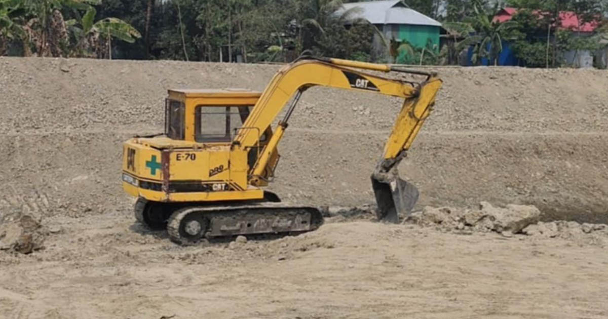 কালিহাতীতে মাটি ও বালু ঘাটে রাতভর ইউএনওর অভিযান