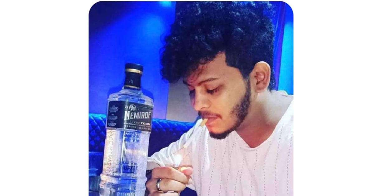 ছিনতাই মামলায় জামিন পেয়ে ছাত্রলীগ নেতার মোটরসাইকেল শোডাউন