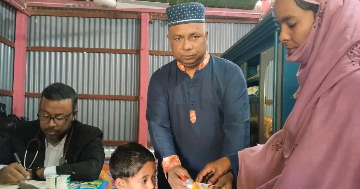 কিশোরগঞ্জে ফ্রি চিকিৎসাসেবা প্রদান