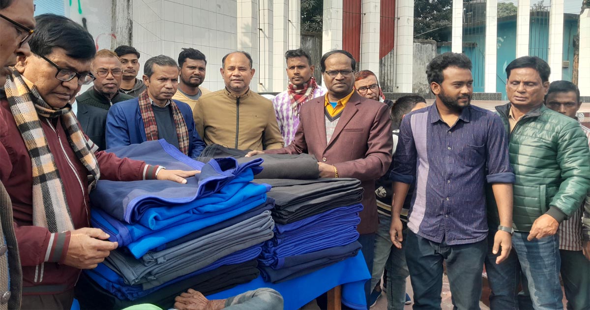 কুড়িগ্রামে ট্রাই ফাউন্ডেশনের উদ্যোগে কম্বল বিতরণ