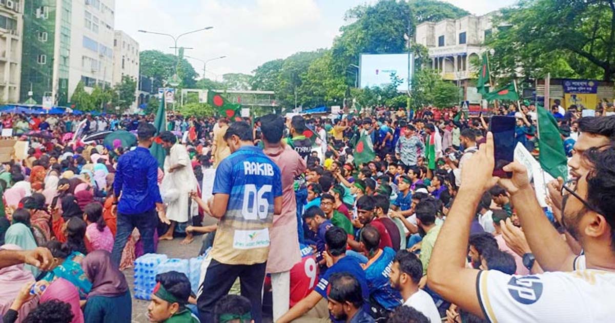 কোটা বাতিলের দাবিতে আবারও শাহবাগ অবরোধ