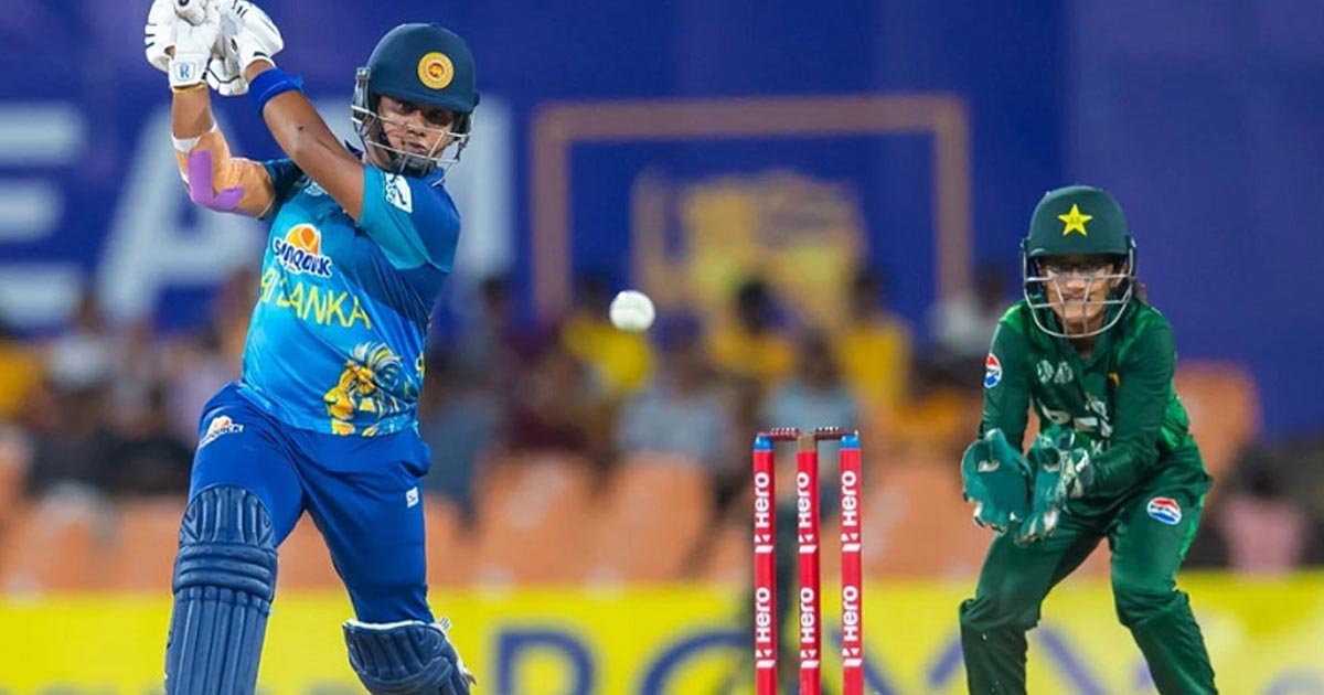 শেষ ওভারের হারলো পাকিস্তান, ফাইনালে লংকান মেয়েরা