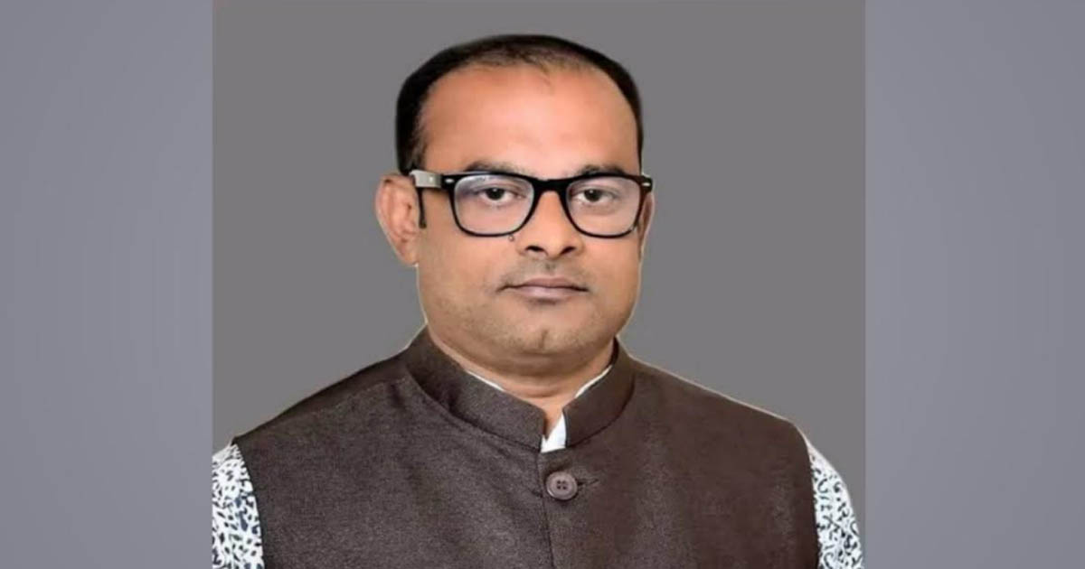 মহাদেবপুরে সাবেক উপজেলা চেয়ারম্যান মাসুদ গ্রেপ্তার