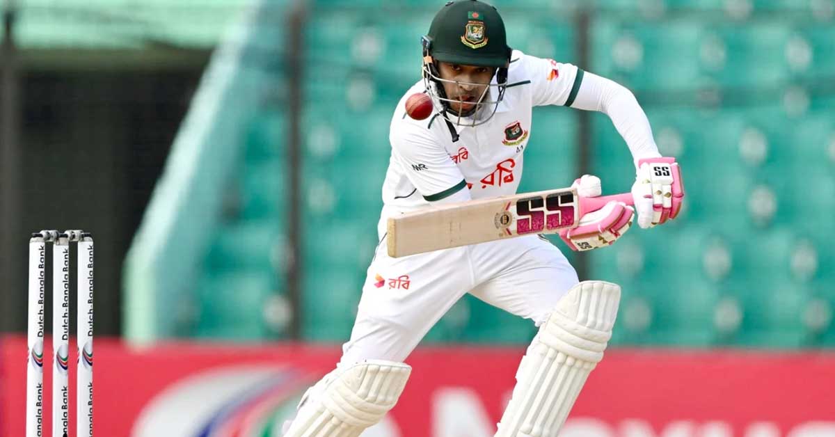 শেষ বিকেলে ব্যাটিং ধস বাংলাদেশের, ৬৪ রানের লিড