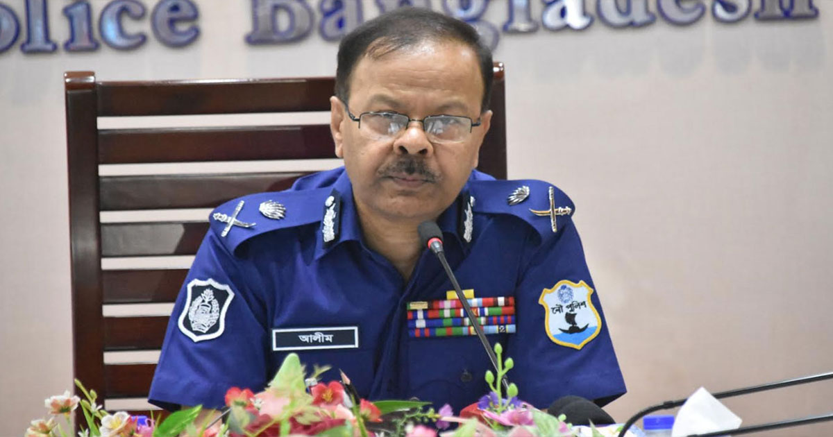 কোরবানির পশুবাহী নৌযানে টানাতে হবে ব্যানার