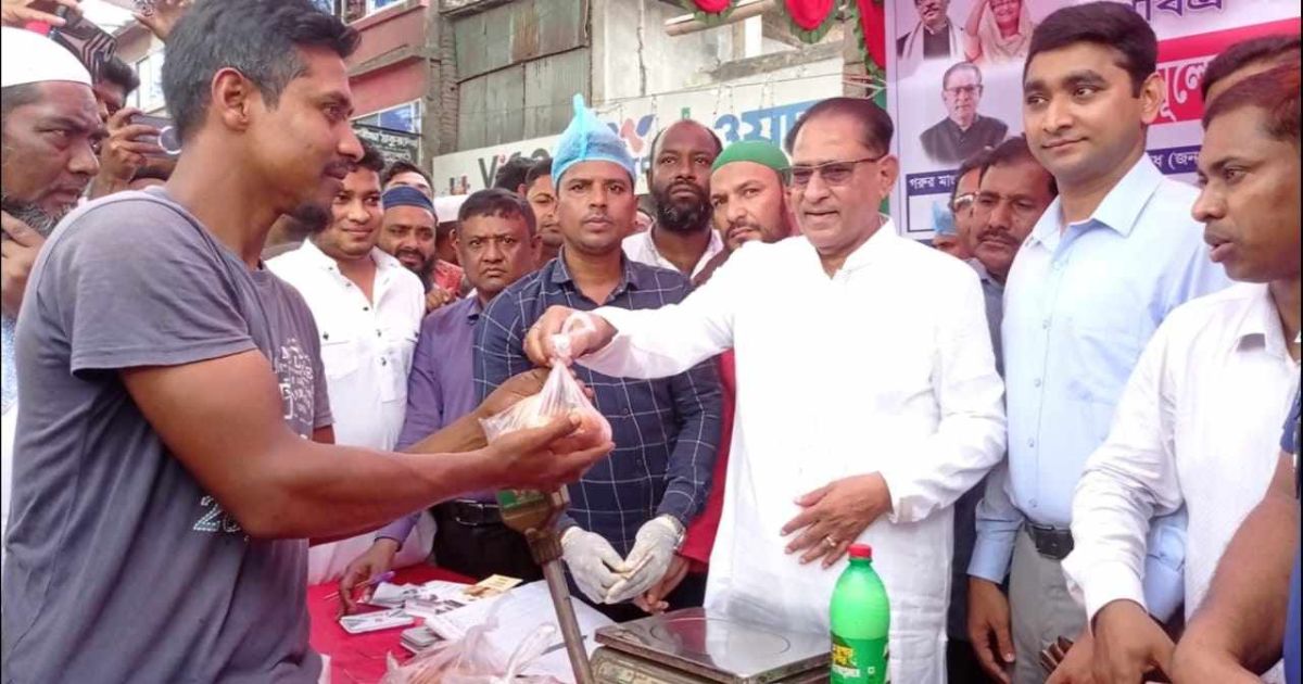 ষড়যন্ত্রের মধ্যেও প্রধানমন্ত্রী দেশের জনগণের কল্যাণে কাজ করছেন