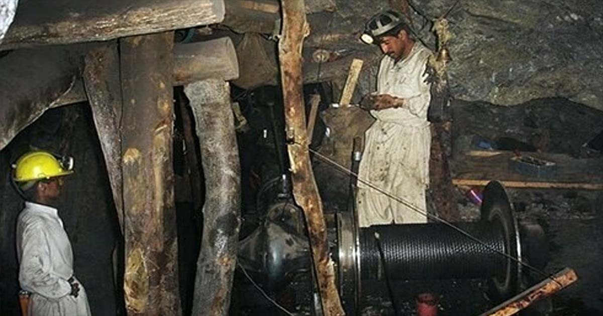 পাকিস্তানে কয়লা খনিতে বিস্ফোরণ: নিহত ১২