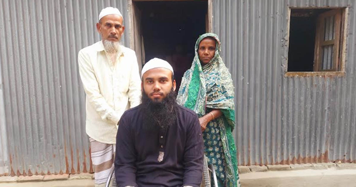 আর্থিক সহায়তায় নতুন জীবন চান পঙ্গু আসাবুদ্দীন