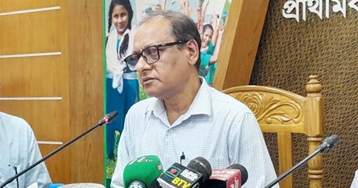 এই মুহূর্তে প্রাথমিক শিক্ষার মান উন্নয়ন করা প্রয়োজন
