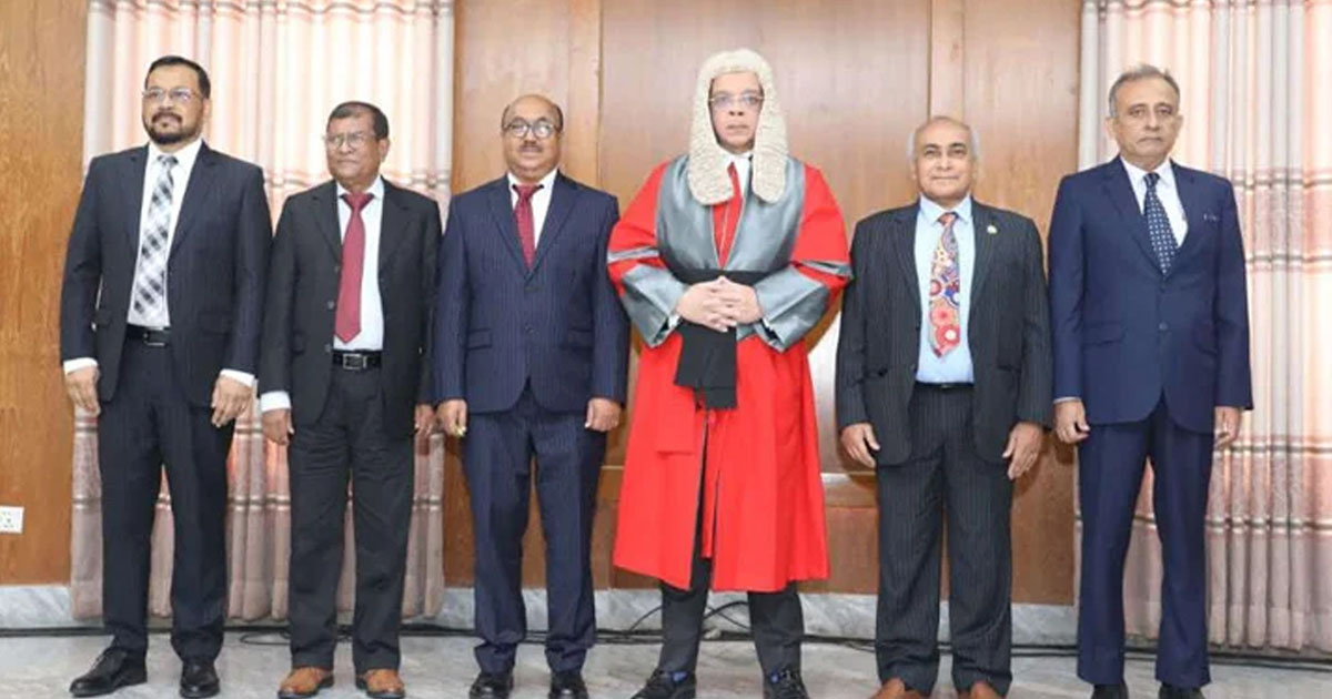শপথ নিয়েছেন পিএসসির নতুন চেয়ারম্যান ও ৪ সদস্য